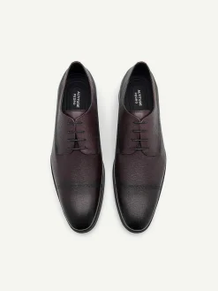Altitude Lightweight Embossed Derby Shoes