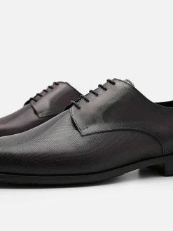 Altitude Lightweight Embossed Leather Derby Shoes