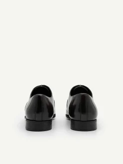 Altitude Lightweight Leather Oxford Shoes