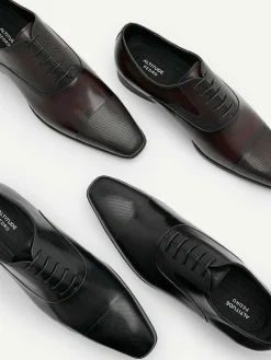 Altitude Lightweight Leather Oxford Shoes