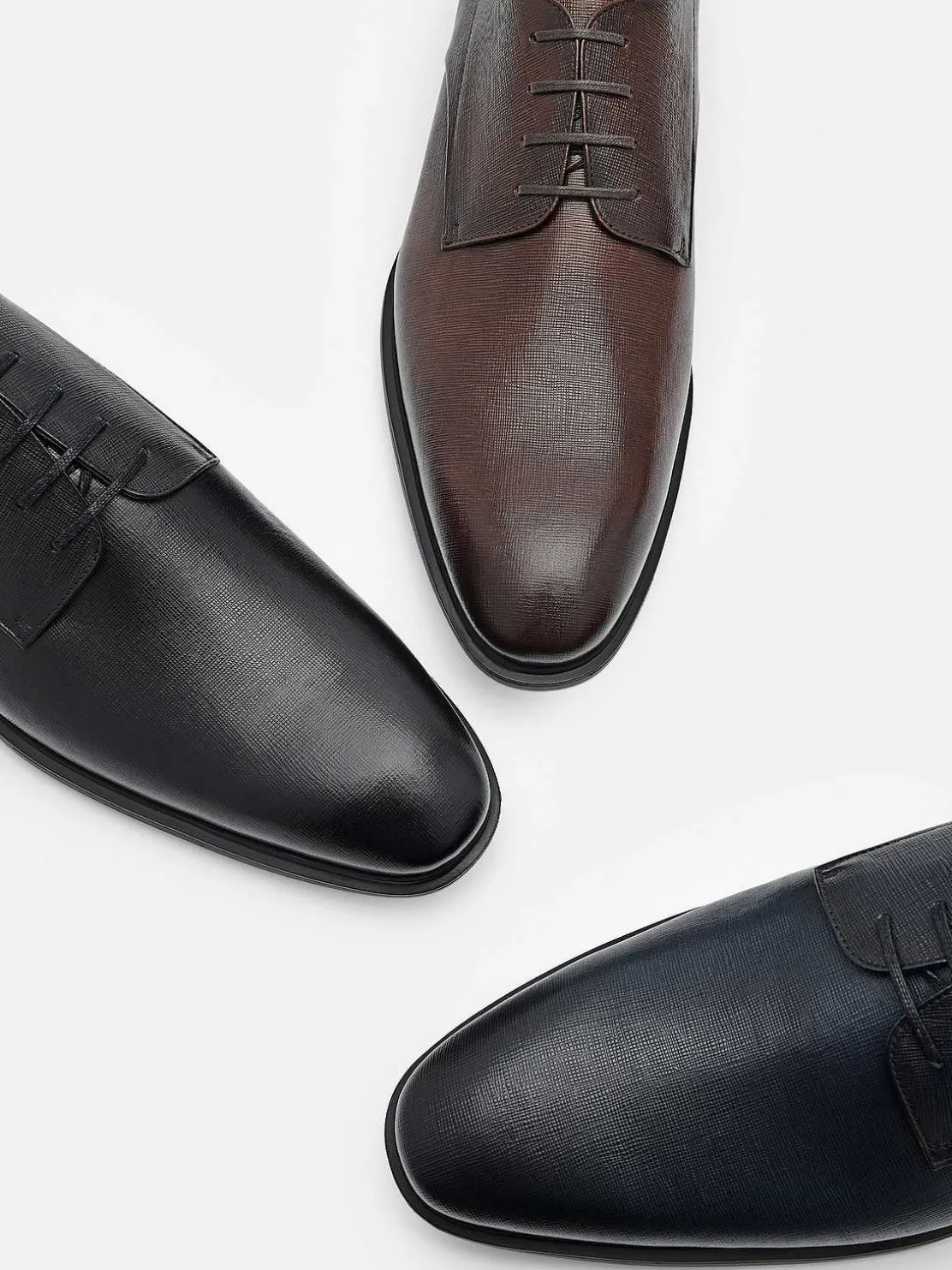 Altitude Lightweight Leather Derby Shoes