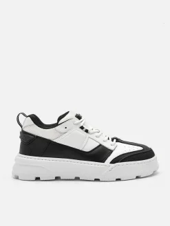 Arc Court Sneakers