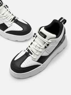 Arc Court Sneakers