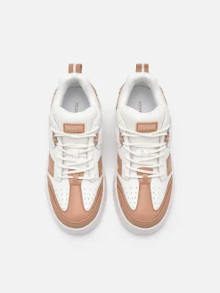 Arc Court Sneakers