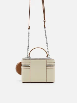 Ari Boxy Shoulder Bag