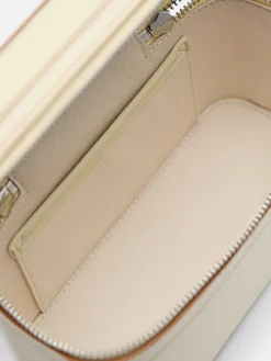 Ari Boxy Shoulder Bag