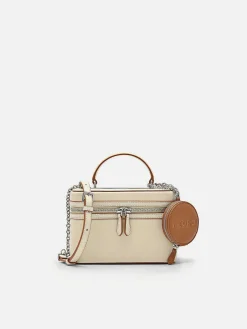 Ari Boxy Shoulder Bag