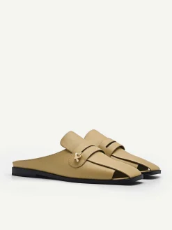 Carolyn Penny Mules