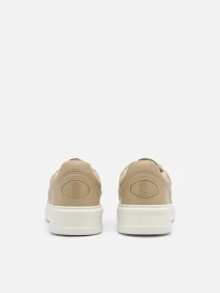 Dayflux Sneakers