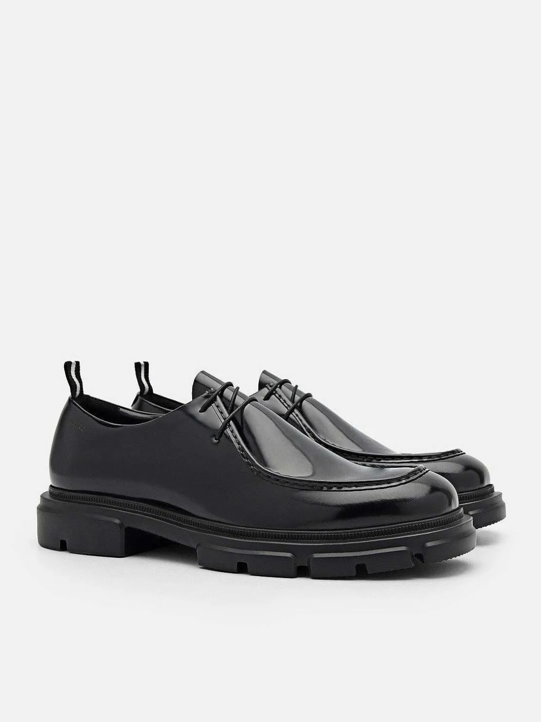 Ellis Leather Lace-Up Shoes