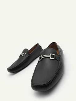 Embossed Bit Driving Shoes
