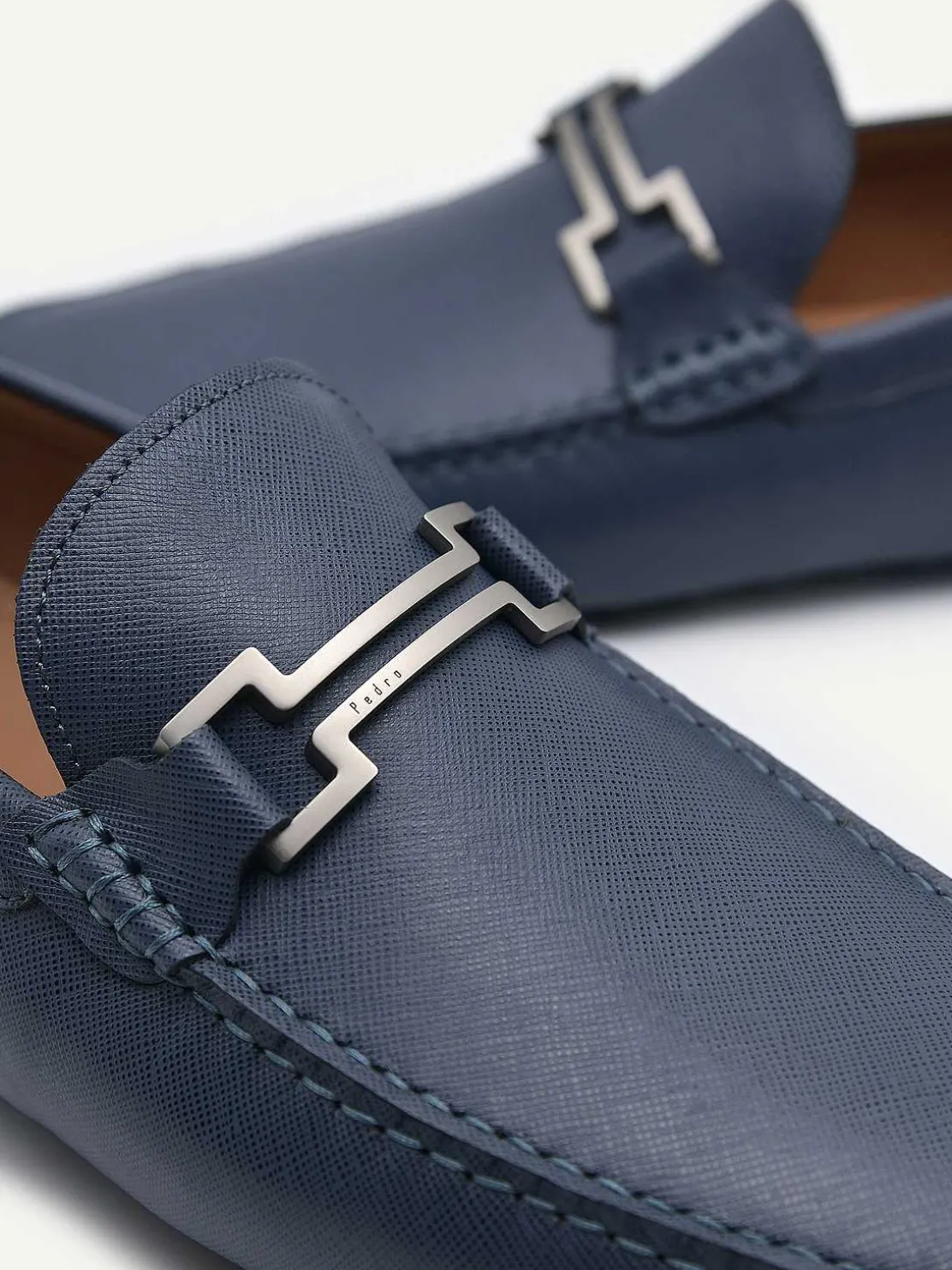 Embossed Leather Driving Shoes