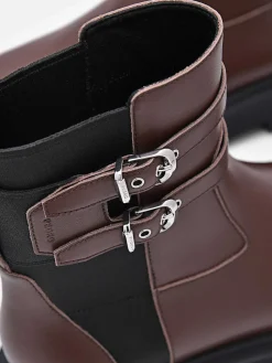Flo Leather Chelsea Boots