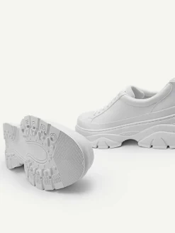 Hybrix Sneakers