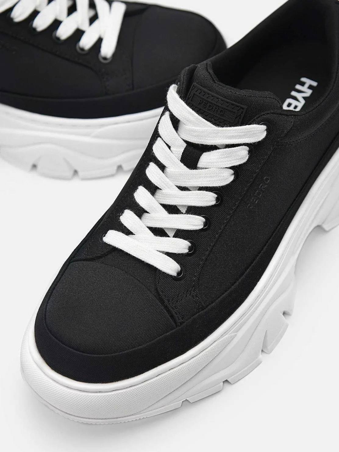 Hybrix Sneakers
