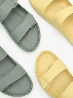 Indy Slide Sandals