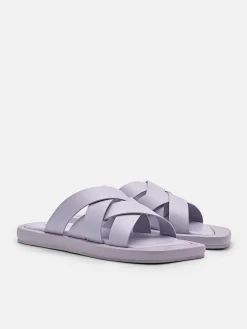 Izzie Flat Sandals