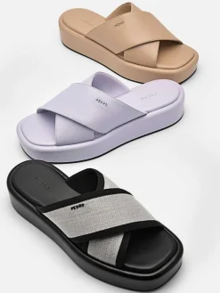 Izzie Wedge Sandals