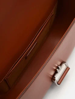 Kane Sling Bag