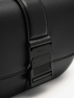 Kane Sling Bag