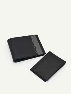 Leather Bi-Fold Wallet With Insert