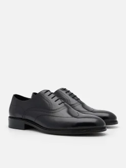 Leather Wingtip Oxford Shoes