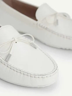 Lizard-Effect Leather Bow Driving Shoes