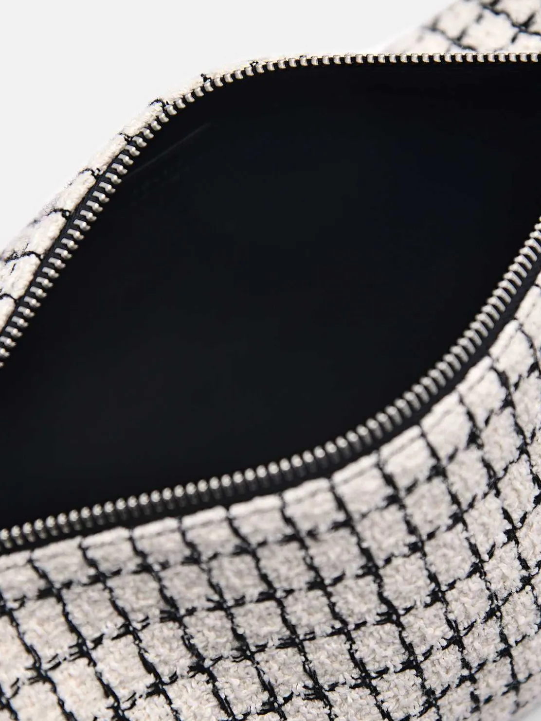 Maggie Shoulder Bag