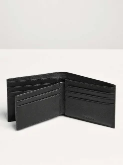 Oliver Leather Bi-Fold Wallet With Insert