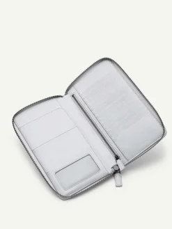 Oliver Leather Travel Organizer