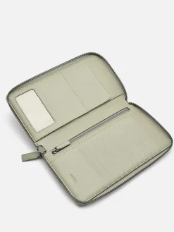 Oliver Leather Travel Organizer
