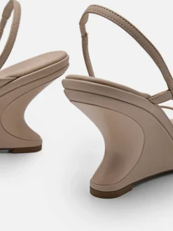 Oriana Wedge Sandals