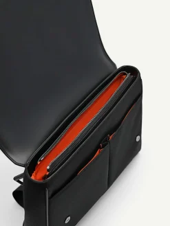 Rainier Messenger Bag