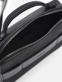 Smith Sling Bag