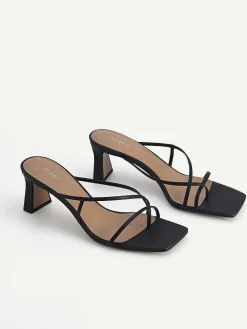 Strappy Toe Loop Heel Sandals