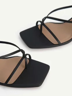 Strappy Toe Loop Heel Sandals